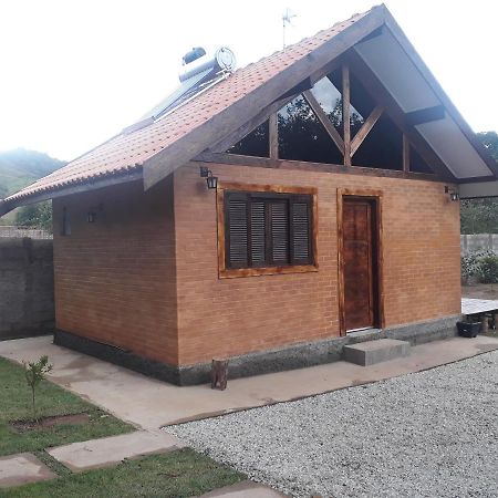 Chale Encanto Do Ceu Sapucaí-Mirim Exteriér fotografie